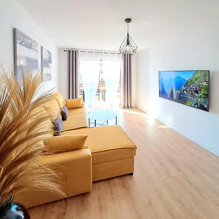 Buenavista Gigantes Marina Апартаменты *